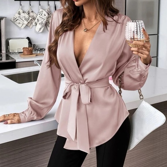 Luxe olive green sexy plunging V neckline belted blouse - Picture 10 of 16